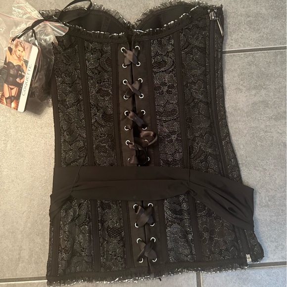 Coquette lingerie - Picture 2 of 6